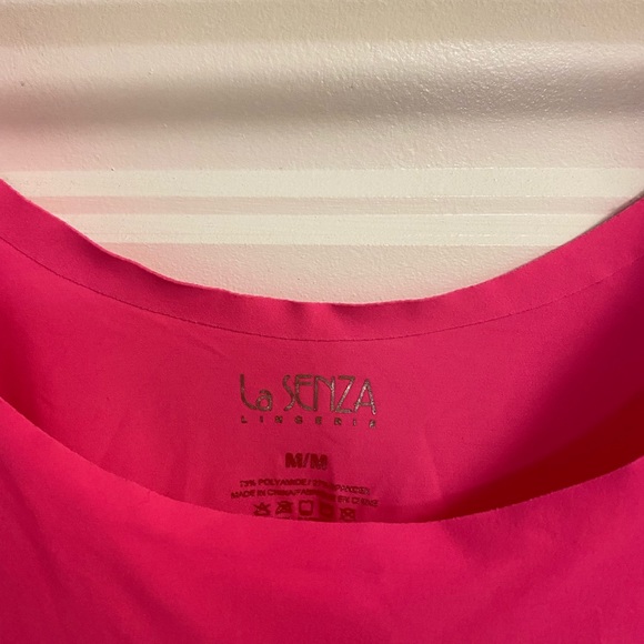 La Senza size medium pink sleeveless top - Picture 5 of 5